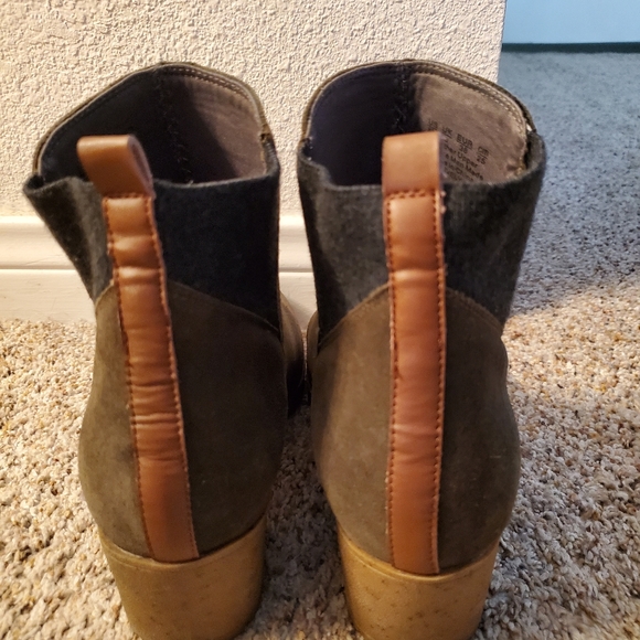 Dr. Scholls Original Collection Lively Waterproof Boots - Picture 4 of 5